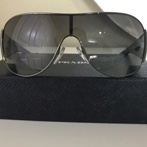 Authentic Prada SPR 57L 5AV-3M1 120 2N Sunglasses